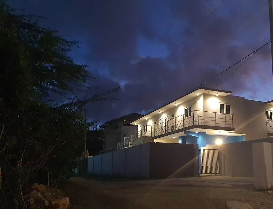 Modern Sunshine Yellow Apartment With Nature Views Willemstad Curaçao