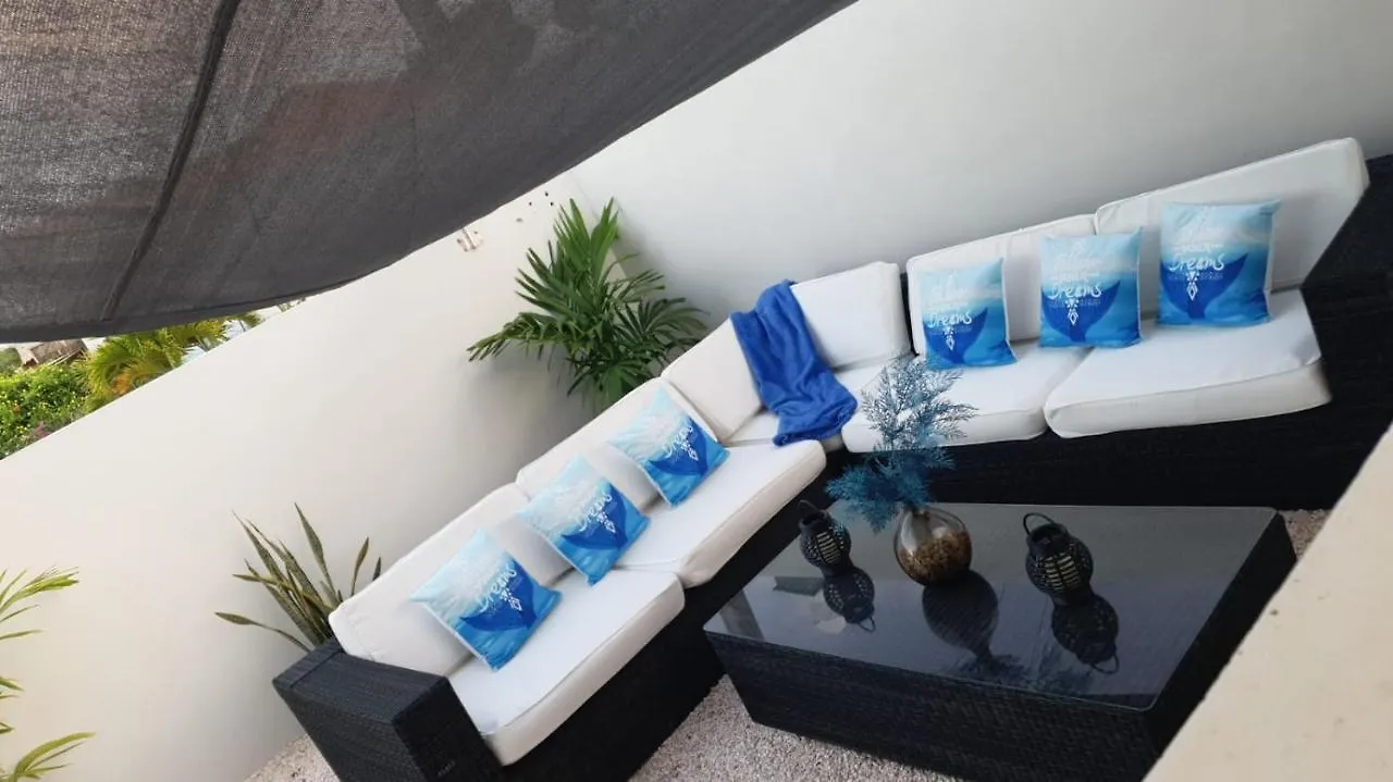 Modern Sunshine Yellow Apartment With Nature Views يلمستاد